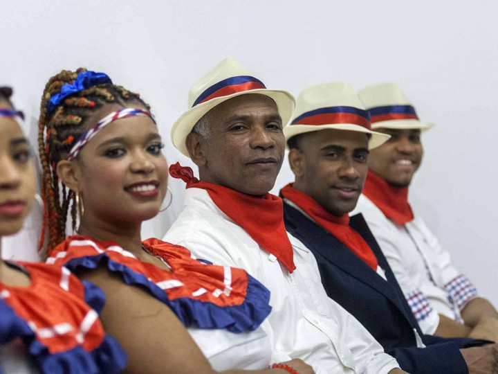 La colonia dominicana en Cádiz celebra los 175 años de su independencia