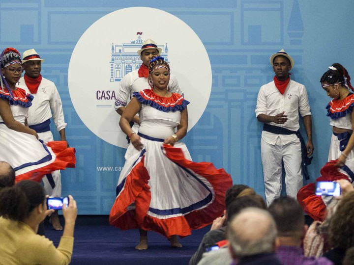 La colonia dominicana en Cádiz celebra los 175 años de su independencia
