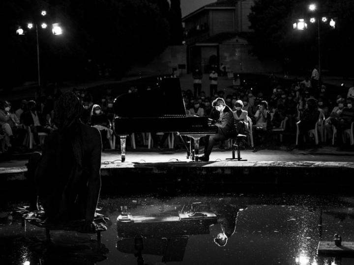 El joven pianista Roberto Rúmenov ofrece un Concierto en la Casa