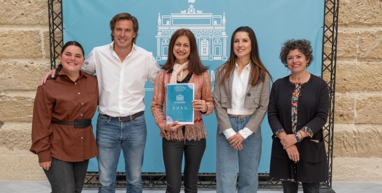 El IES Drago realiza un estudio de accesibilidad de la Casa pionero en Cádiz